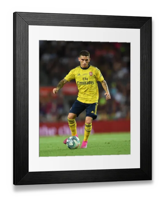 Framed Print : Torreira in Action: FC Barcelona vs. Arsenal, 2019 - Pre-Season Clash in Barcelona
