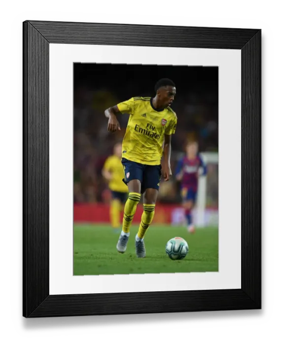 Framed Print : Arsenal's Joe Willock Faces Off Against FC Barcelona at Nou Camp (FC Barcelona vs Arsenal 2019-20)