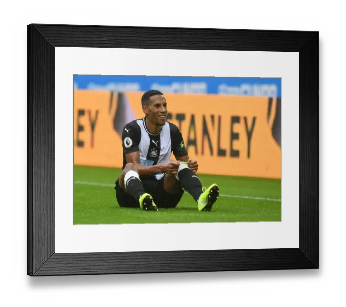 Framed Print : Newcastle United vs Arsenal: Isaac Hayden in Action - Premier League 2019-20