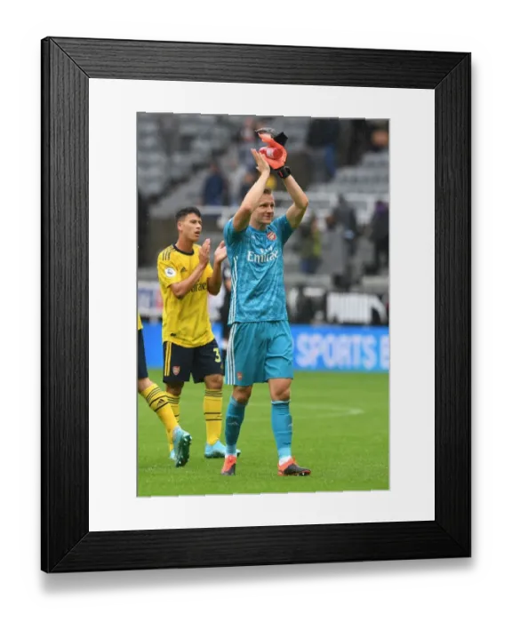 Framed Print : Arsenal's Bernd Leno Applauding Fans after Newcastle United Match, 2019-20 Premier League Framed Print : Arsenal's Bernd Leno Applauding Fans after Newcastle United Match, 2019-20 Premier League