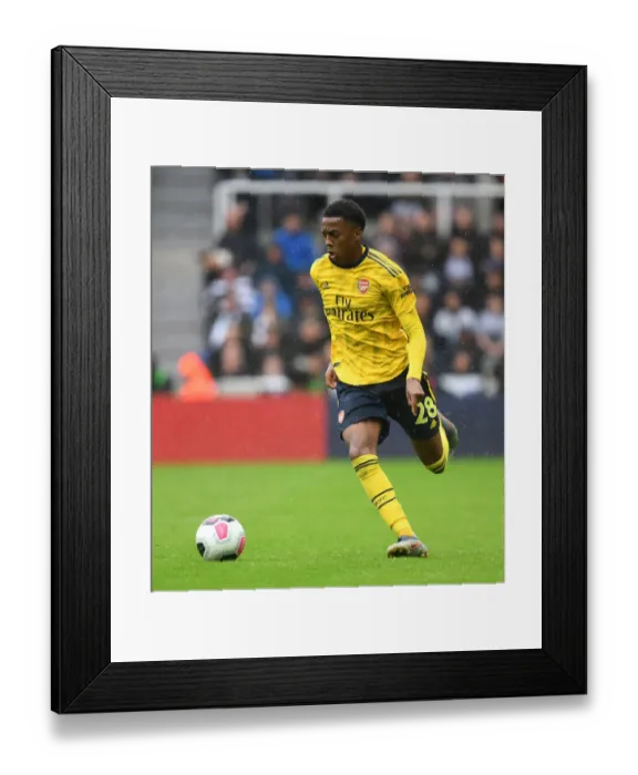 Framed Print : Joe Willock in Action: Newcastle United vs. Arsenal FC, Premier League 2019-20 Framed Print : Joe Willock in Action: Newcastle United vs. Arsenal FC, Premier League 2019-20