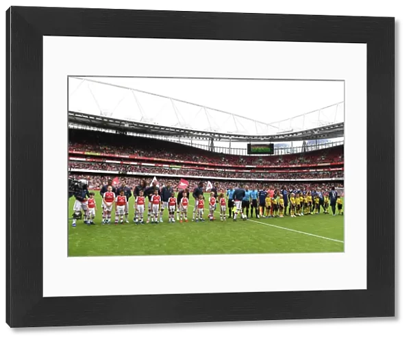 Arsenal v Olympique Lyonnais - Emirates Cup