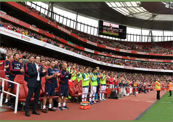 Arsenal Pays Tribute: Jose Reyes Honored with Applause at Emirates Cup