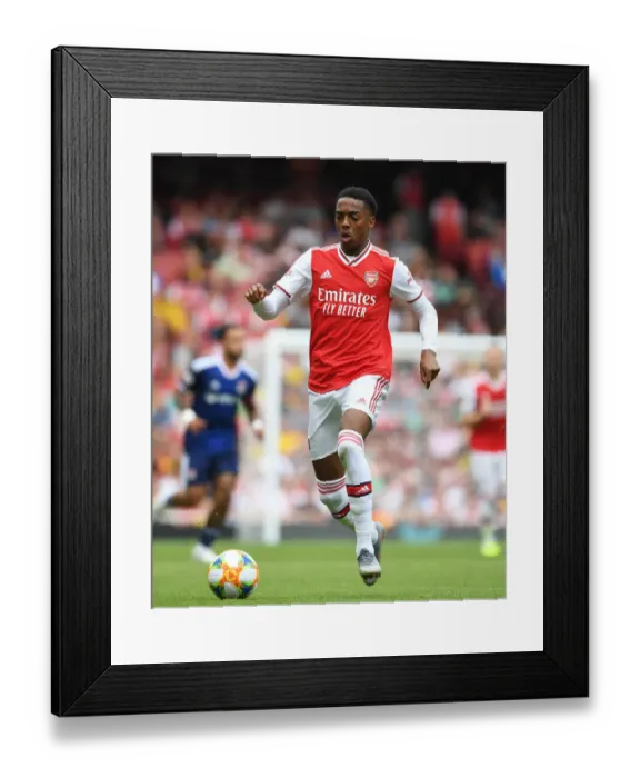 Framed Print : Arsenal's Joe Willock Shines in Emirates Cup Clash Against Olympique Lyonnais, 2019 Framed Print : Arsenal's Joe Willock Shines in Emirates Cup Clash Against Olympique Lyonnais, 2019