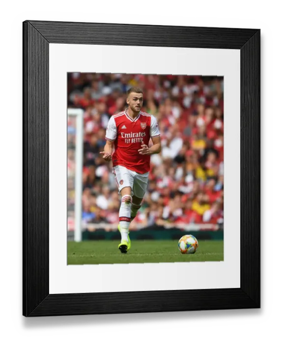 Framed Print : Calum Chambers Emirates Cup Battle: Arsenal vs. Olympique Lyonnais