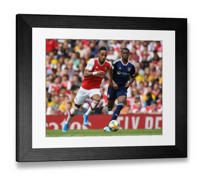 Framed Print : Arsenal's Aubameyang Shines: Brilliant Goals Secure Emirates Cup Victory over Olympique Lyonnais