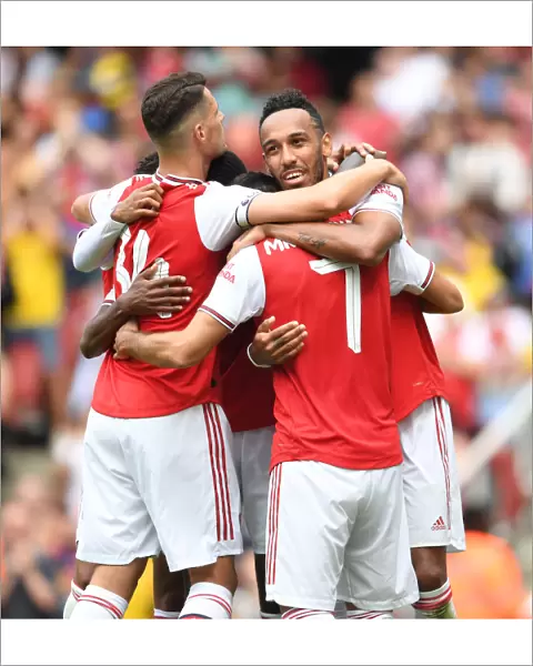 Arsenal Celebrate First Goal: Aubameyang, Xhaka, Mkhitaryan vs. Olympique Lyonnais - Emirates Cup 2019
