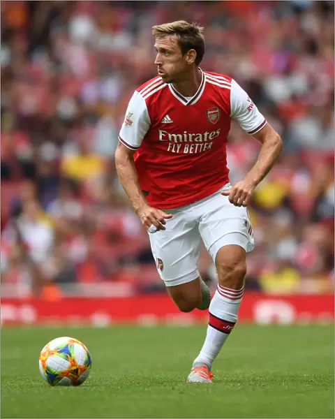 Monreal in Action: Arsenal vs. Olympique Lyonnais at Emirates Cup, 2019