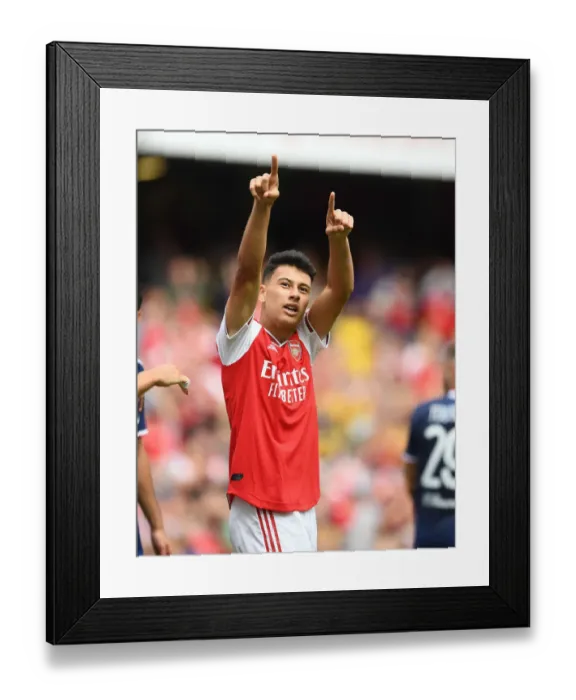 Framed Print : Arsenal vs. Olympique Lyonnais: Martinelli Shines at Emirates Cup, 2019 Framed Print : Arsenal vs. Olympique Lyonnais: Martinelli Shines at Emirates Cup, 2019