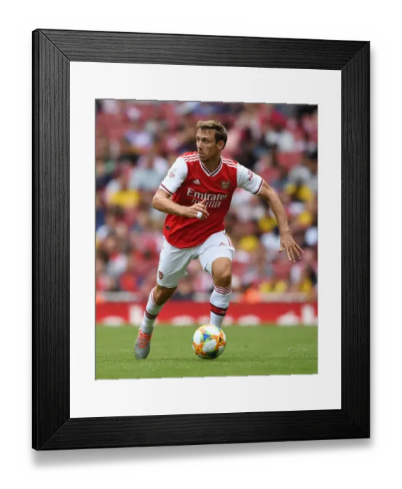 Framed Print : Arsenal vs. Olympique Lyonnais: Monreal in Action at the Emirates Cup, 2019 Framed Print : Arsenal vs. Olympique Lyonnais: Monreal in Action at the Emirates Cup, 2019