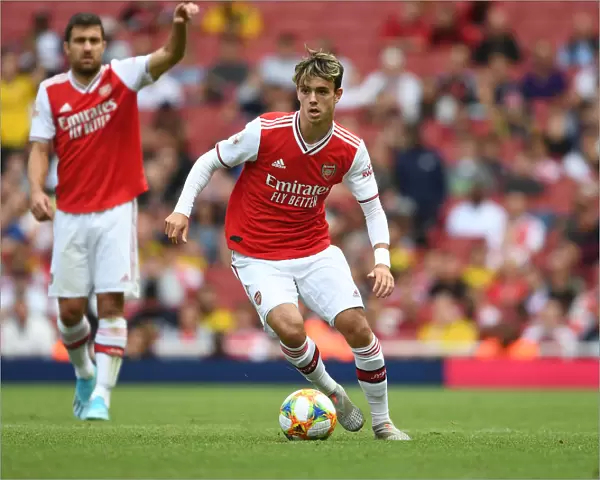 Arsenal's Robbie Burton in Action against Olympique Lyonnais at the Emirates Cup, 2019