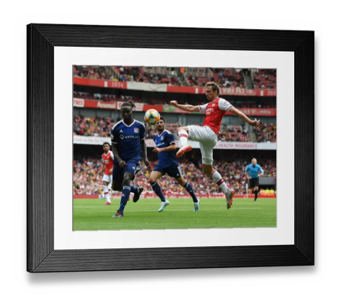 Framed Print : Arsenal vs. Olympique Lyonnais: Emirates Cup Showdown, 2019