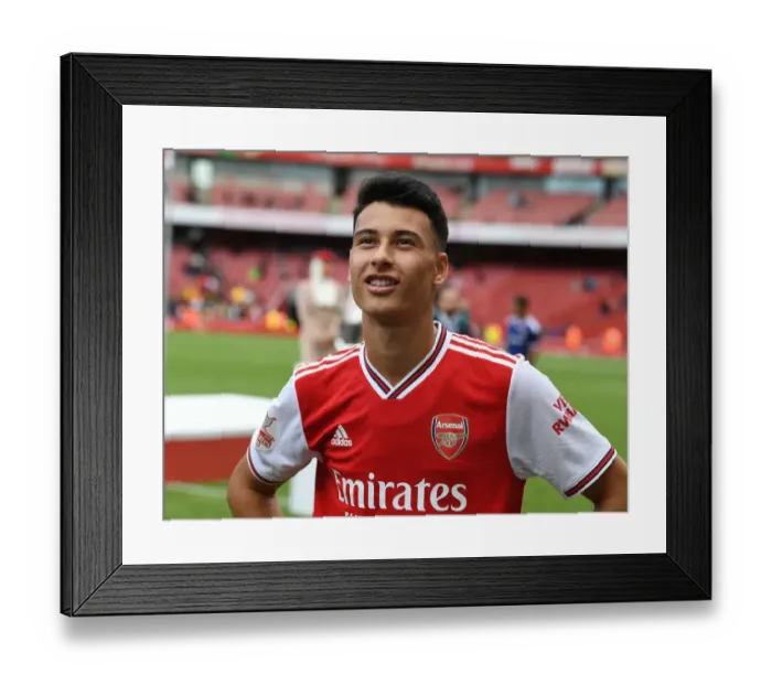 Framed Print : Arsenal's Gabriel Martinelli Celebrates after Emirates Cup Win Against Olympique Lyonnais (2019)