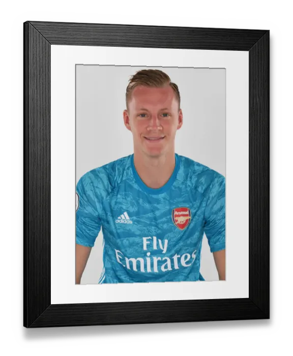 Framed Print : Arsenal FC: 2019-20 Team Photocall - Bernd Leno Framed Print : Arsenal FC: 2019-20 Team Photocall - Bernd Leno