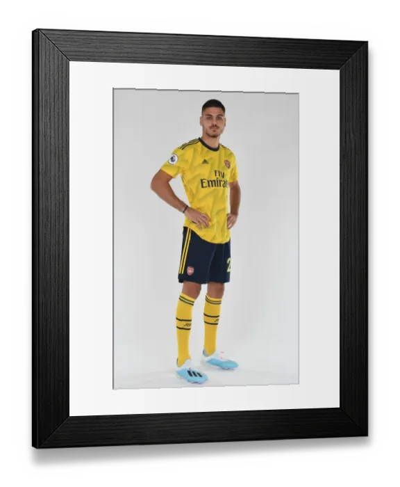 Framed Print : Arsenal's Konstantinos Mavropanos at 2019-20 Pre-Season Training Framed Print : Arsenal's Konstantinos Mavropanos at 2019-20 Pre-Season Training