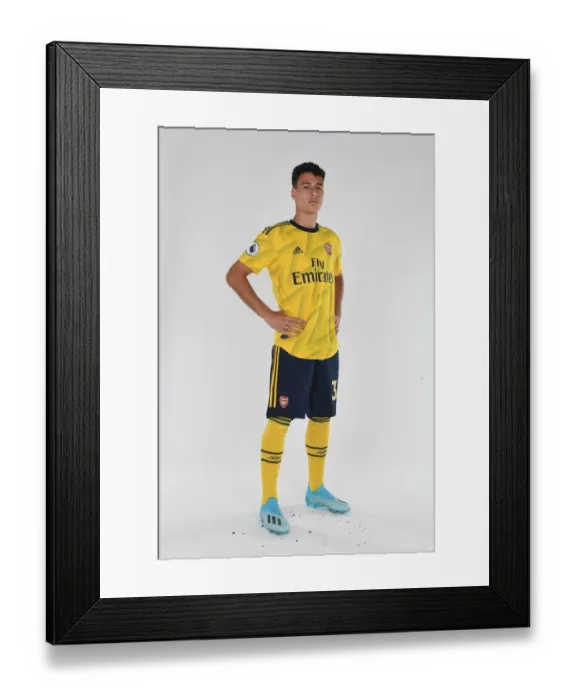 Framed Print : Arsenal's Gabriel Martinelli at 2019-2020 Pre-Season Photoshoot Framed Print : Arsenal's Gabriel Martinelli at 2019-2020 Pre-Season Photoshoot