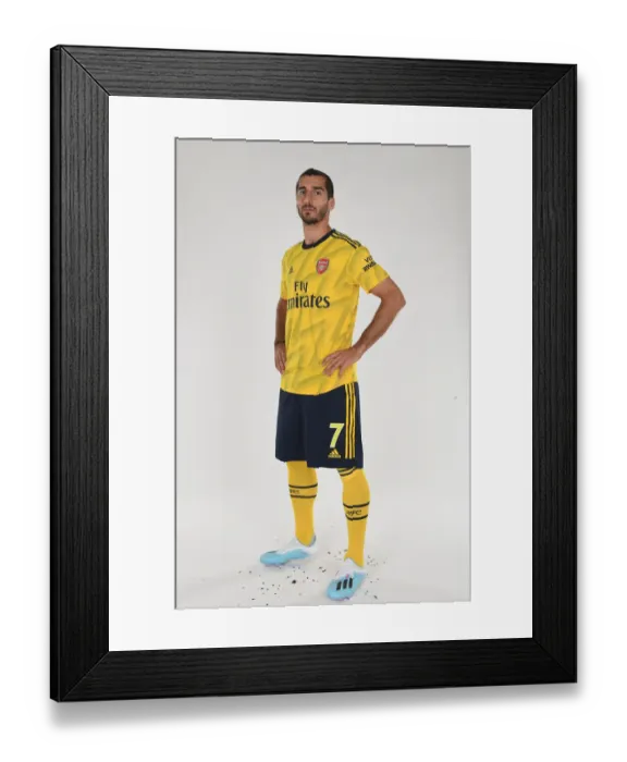 Framed Print : Arsenal FC: Henrikh Mkhitaryan at 2019-20 Team Photocall Framed Print : Arsenal FC: Henrikh Mkhitaryan at 2019-20 Team Photocall