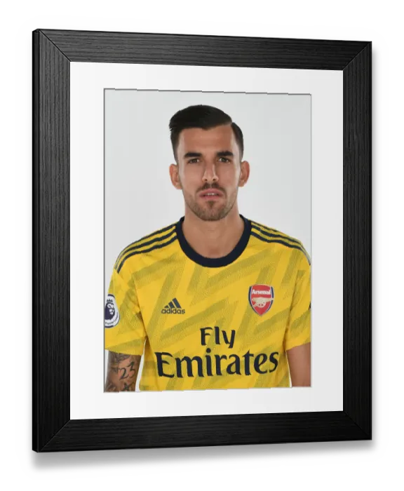 Framed Print : Arsenal FC: Dani Ceballos at Pre-Season Training (2019-20) Framed Print : Arsenal FC: Dani Ceballos at Pre-Season Training (2019-20)