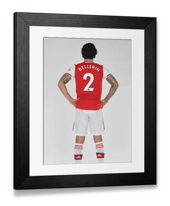 Framed Print : Arsenal's Hector Bellerin at 2019-20 Pre-Season Training Framed Print : Arsenal's Hector Bellerin at 2019-20 Pre-Season Training