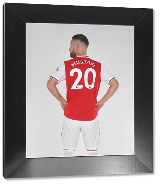 Arsenal Football Club: Mustafi at 2019-2020 Team Training