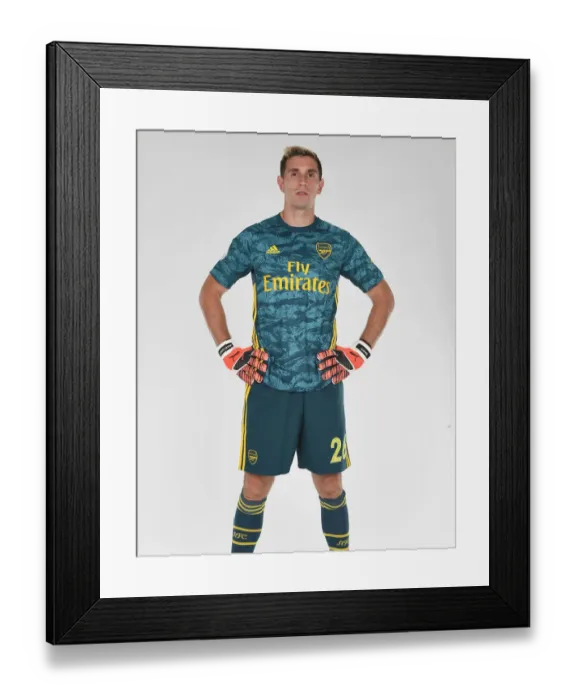 Framed Print : Emiliano Martinez: Arsenal's Ready-to-Go Goalkeeper for 2019-20 Season Framed Print : Emiliano Martinez: Arsenal's Ready-to-Go Goalkeeper for 2019-20 Season