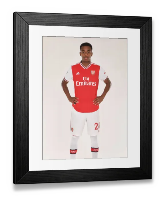 Framed Print : Arsenal's Joe Willock at 2019-2020 Pre-Season Training Framed Print : Arsenal's Joe Willock at 2019-2020 Pre-Season Training