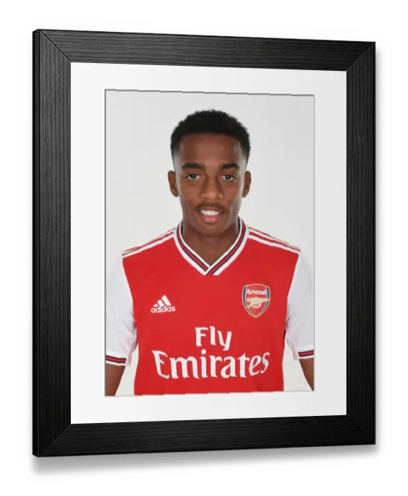 Framed Print : Arsenal's Joe Willock Gears Up for 2019-20 Season at Training