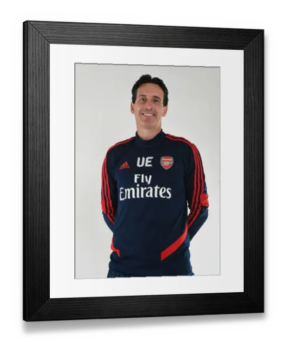 Framed Print : Unai Emery at Arsenal 2019-20 Photocall