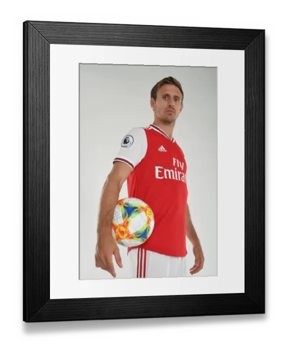 Framed Print : Arsenal's Nacho Monreal at 2019-20 Season Kick-Off Training Framed Print : Arsenal's Nacho Monreal at 2019-20 Season Kick-Off Training