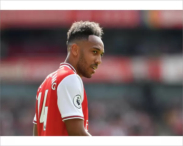 Arsenal's Aubameyang Scores Brilliant Goals in Arsenal's Victory over Burnley (2019-20 Premier League)