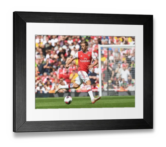 Framed Print : Nacho Monreal in Action: Arsenal vs. Burnley (2019-20) Framed Print : Nacho Monreal in Action: Arsenal vs. Burnley (2019-20)