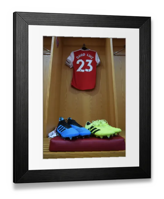 Framed Print : David Luiz Readies for Arsenal vs. Burnley Showdown at Emirates Stadium