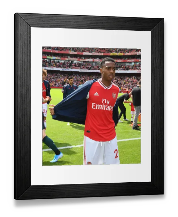 Framed Print : Arsenal's Joe Willock: Focused Before Arsenal v Burnley (2019-20) Framed Print : Arsenal's Joe Willock: Focused Before Arsenal v Burnley (2019-20)