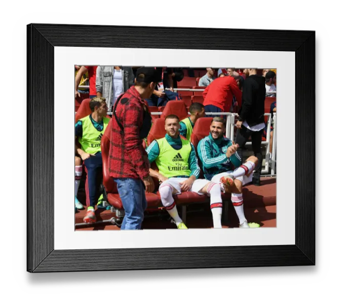 Framed Print : Arsenal FC: Mesut Ozil, Calum Chambers, Sead Kolasinac Pre-Match Huddle vs Burnley FC (Premier League 2019-20) Framed Print : Arsenal FC: Mesut Ozil, Calum Chambers, Sead Kolasinac Pre-Match Huddle vs Burnley FC (Premier League 2019-20)