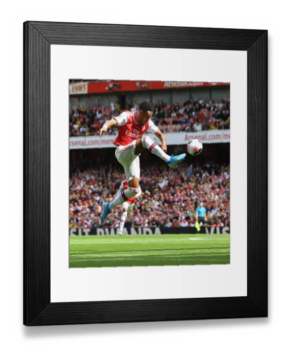 Framed Print : Arsenal's Aubameyang Scores Brace: Arsenal FC vs Burnley Premier League (2019-20) Framed Print : Arsenal's Aubameyang Scores Brace: Arsenal FC vs Burnley Premier League (2019-20)