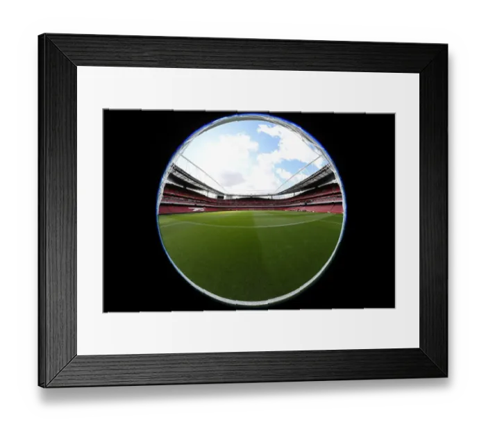 Framed Print : Arsenal vs. Tottenham: Premier League Rivalry at Emirates Stadium (2019-20) Framed Print : Arsenal vs. Tottenham: Premier League Rivalry at Emirates Stadium (2019-20)