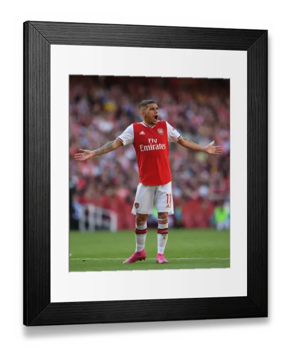 Framed Print : Arsenal's Lucas Torreira in Action against Tottenham in the 2019-20 Premier League Clash Framed Print : Arsenal's Lucas Torreira in Action against Tottenham in the 2019-20 Premier League Clash