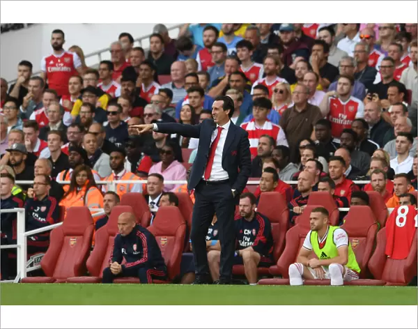 Unai Emery Leads Arsenal Against Tottenham in Premier League Clash (2019-20)