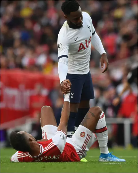 Arsenal vs. Tottenham: Aubameyang and Rose in Emotional Clash (2019-20 Premier League)