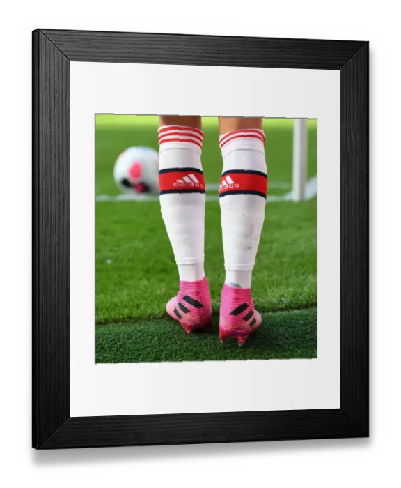 Framed Print : Arsenal's Torreira Argues with Referee During Tense Arsenal v Tottenham Clash (2019-20)