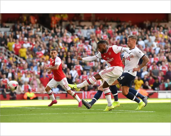 Alexandre Lacazette Scores the Winner: Arsenal vs. Tottenham, Premier League 2019-20