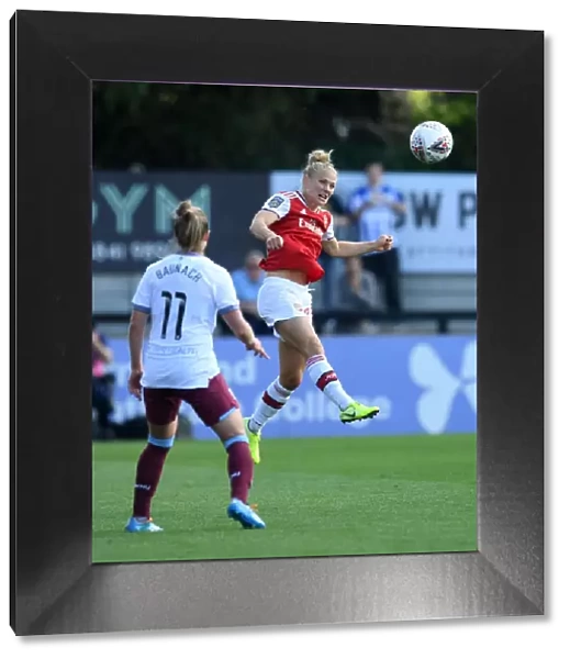 Arsenal's Leonie Maier in Action: Arsenal Women vs West Ham United (2019-20 WSL)