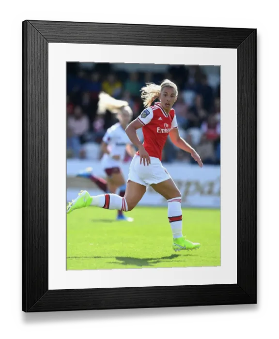 Framed Print : Arsenal's Jordan Nobbs in Action against West Ham United Women in WSL Match