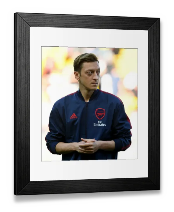 Framed Print : Mesut Ozil: Arsenal's Star Player Prepares for Watford Clash (Watford vs Arsenal 2019-20) Framed Print : Mesut Ozil: Arsenal's Star Player Prepares for Watford Clash (Watford vs Arsenal 2019-20)