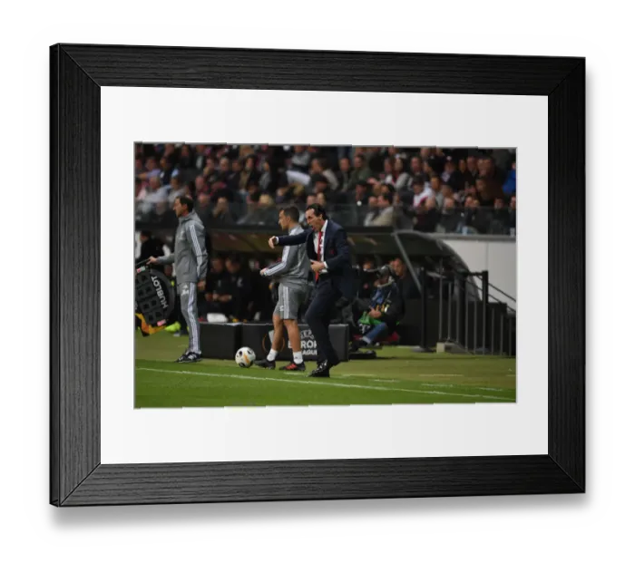 Framed Print : Arsenal vs. Eintracht Frankfurt: UEFA Europa League Showdown in Frankfurt