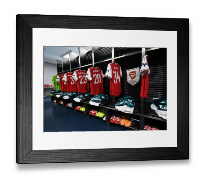 Framed Print : Arsenal in Frankfurt: Preparing for Europa League Battle