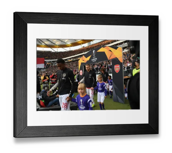 Framed Print : Arsenal vs. Eintracht Frankfurt: UEFA Europa League Showdown in Frankfurt
