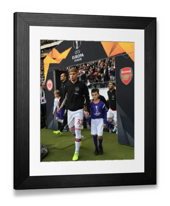 Framed Print : Arsenal vs. Eintracht Frankfurt: UEFA Europa League Clash in Frankfurt