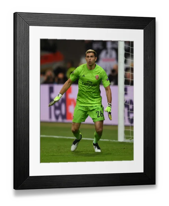 Framed Print : Emi Martinez: Arsenal's Europa League Hero in Frankfurt Framed Print : Emi Martinez: Arsenal's Europa League Hero in Frankfurt