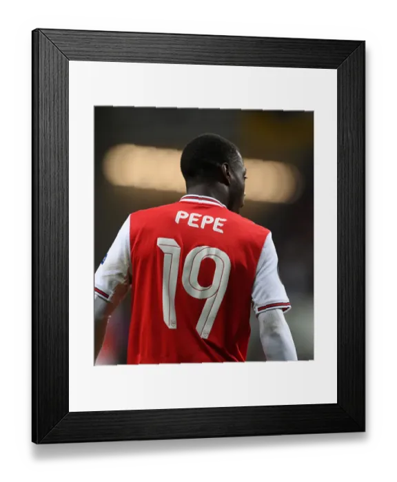Framed Print : Arsenal's Nicolas Pepe in Action: Europa League Showdown vs. Eintracht Frankfurt Framed Print : Arsenal's Nicolas Pepe in Action: Europa League Showdown vs. Eintracht Frankfurt